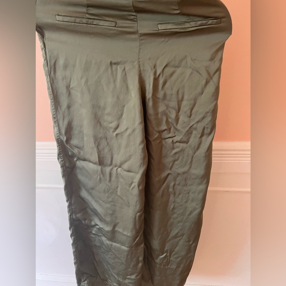 Zara green satin flare pants size medium high waisted - Picture 6 of 13